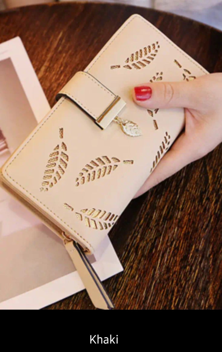 Wallet with gold leaf design beige